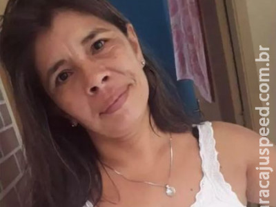 Mulher é assassinada a facadas pelo marido após discussão