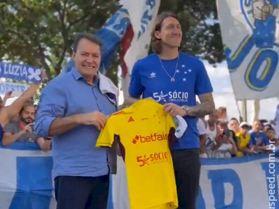 Cruzeiro anuncia contratação de Cássio até 2027
