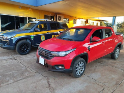 Dupla é presa com Strada furtada em Minas Gerais