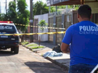 Homem morre com pelo menos 4 tiros, em Campo Grande