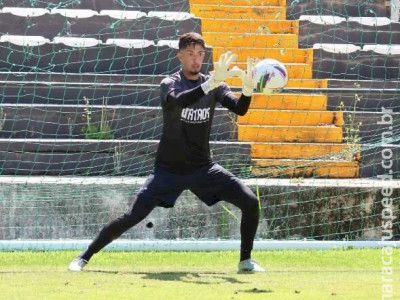 Aos 21 anos, goleiro de MS assina com clube de Portugal