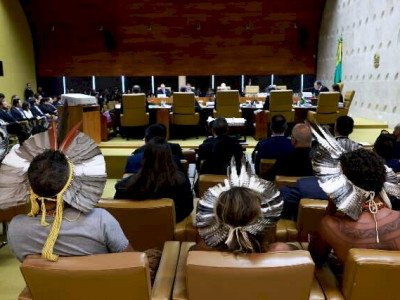 Indígenas cobram demarcação com indenização da terra desmatada