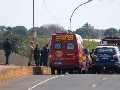 Mecânico salva mulher da morte na Salgado Filho