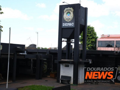 Dois homens são presos por furto a perfumaria em Dourados