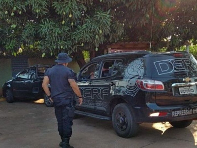 Homem é preso vendendo drogas durante o dia na Vila Nhanhá
