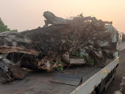 Destroços de acidente que causou morte são retirados da BR-162