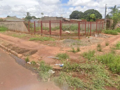 Homem é espancado por cerca de 10 pessoas no Santa Luzia