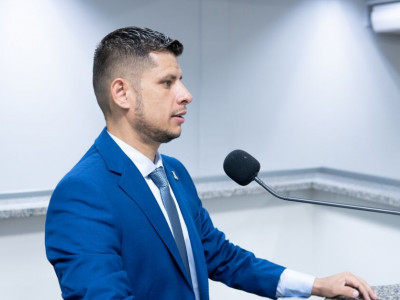 Justiça suspende demissão e Tiago Vargas volta a ser candidato