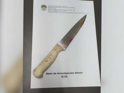 Mulher é presa após ferir marido com faca em Corumbá