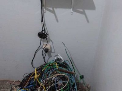 Dois são presos por furto de fios em Dourados