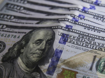 Dólar encerra acima de R$ 6,00 pela primeira vez na história