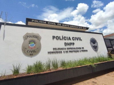 Feto é encontrado em esgoto de empresa na Capital