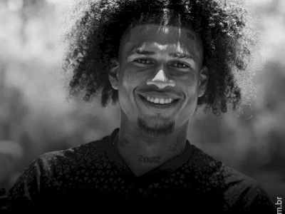 Promessa da LDU morre aos 22 anos após acidente de trânsit