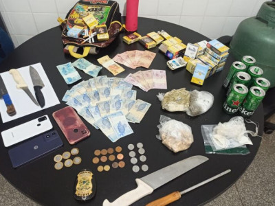 Três são presos em operação contra tráfico de drogas e furtos
