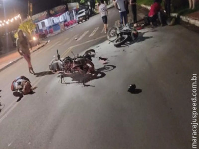 motos pegam fogo e duas pessoas ficam feridos após batida em MS