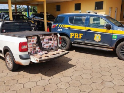 Polícia apreende 25 mil maços de cigarros após dois flagrantes