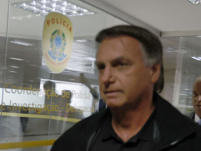 Acusado de liderar golpe, Bolsonaro pode pegar 43 anos de prisão