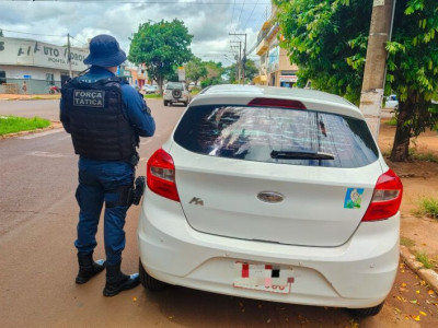 Durante operação, polícia recupera veículo com registro de furto