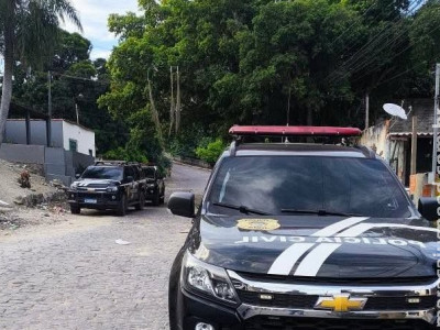 Suspeito de aliciar criança por WhatsApp é preso em Corumbá