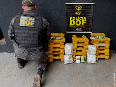 DOF apreende dois adolescentes com mais de 60 quilos de drogas