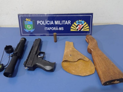 Homem é preso após ameaçar esposa e portar arma ilegal