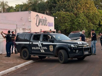 Polícia fecha casa de prostituição e prende proprietário