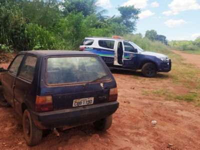 Veículo furtado é recuperado um dia após crime