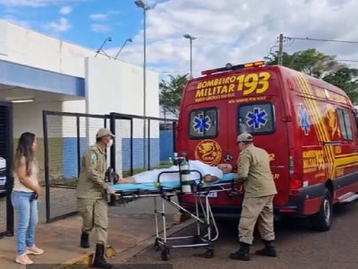 Homem sofre atentado a tiros em ponto de ônibus no Aero Rancho