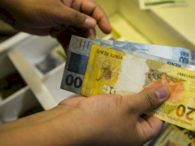 Inflação usada para corrigir salários fecha março em 0,51%
