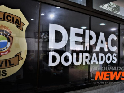 Jovem tem motocicleta furtada enquanto trabalhava 