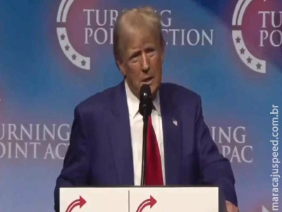 Trump anuncia tarifa de 10% a produtos brasileiros
