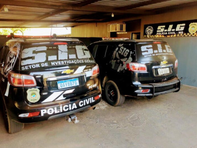 Suspeita de roubo à mão armada é presa em MS