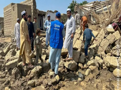 Terremoto no Afeganistão deixa ao menos 800 mortos
