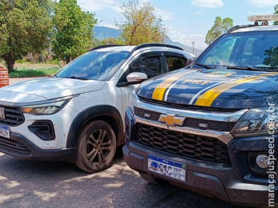 Carro furtado em São Paulo é recuperado na BR 262