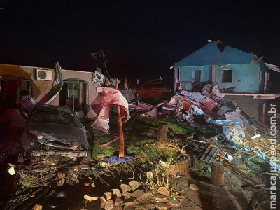 Tornado deixa cinco mortos e mais de 400 feridos no Paraná