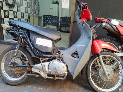 Homem é preso com moto furtada na Vila Cachoeirinha