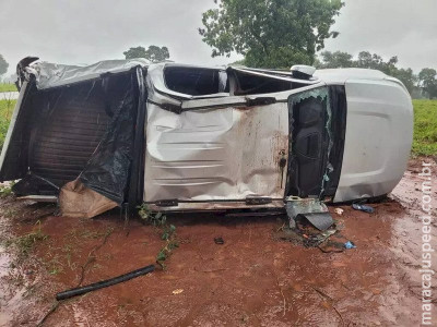 Motorista morre após caminhonete capotar na MS-162