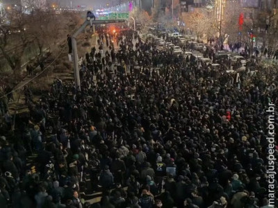 Lula dá novo vexame, solidário à ditadura que mata iranianos