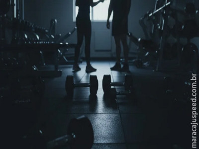 Mulher denuncia dono de academia por importunação sexual