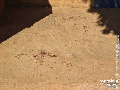 Mulher esfaqueia homem na testa por ciúmes em Dourados  