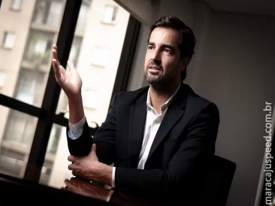 Safra recorde no país acentua aperto na armazenagem de grãos