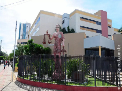 Professor que abusou de menina em banheiro de Emei é condenado