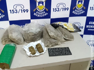 "Sobe e desce" de bicicleta levou homem com droga à prisão