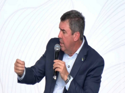 Riedel sanciona reajuste de 3,81% aos servidores estaduais de MS