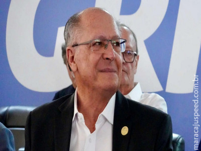 Fim da escala 6×1 é tendência natural, aponta Alckmin