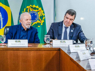 R$ 1 bilhão: Lula e Riedel assinam empréstimo para rodovias de MS
