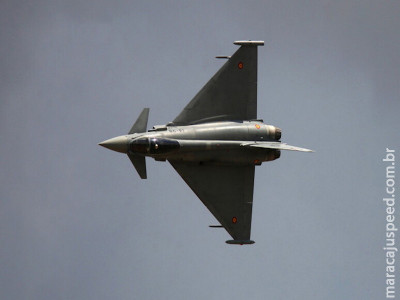 Caça italiano é danificado durante ataque a base saudita