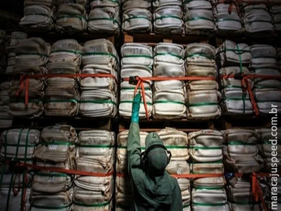 Queda nas importações de fertilizantes acende alerta