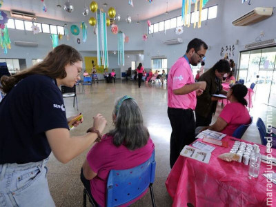 Outubro Rosa transforma Poupatempo em ponto de prevenção
