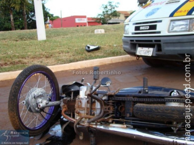 Colisão entre Moto e Carro na Perimetral Norte próximo a Auto Vidros